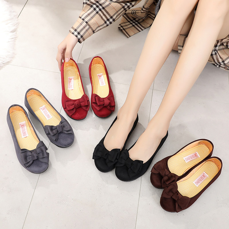 Old Beijing shoes lady soybean soft soles to work soft sole butterfly bow thick sole black working shoes mommy shoes