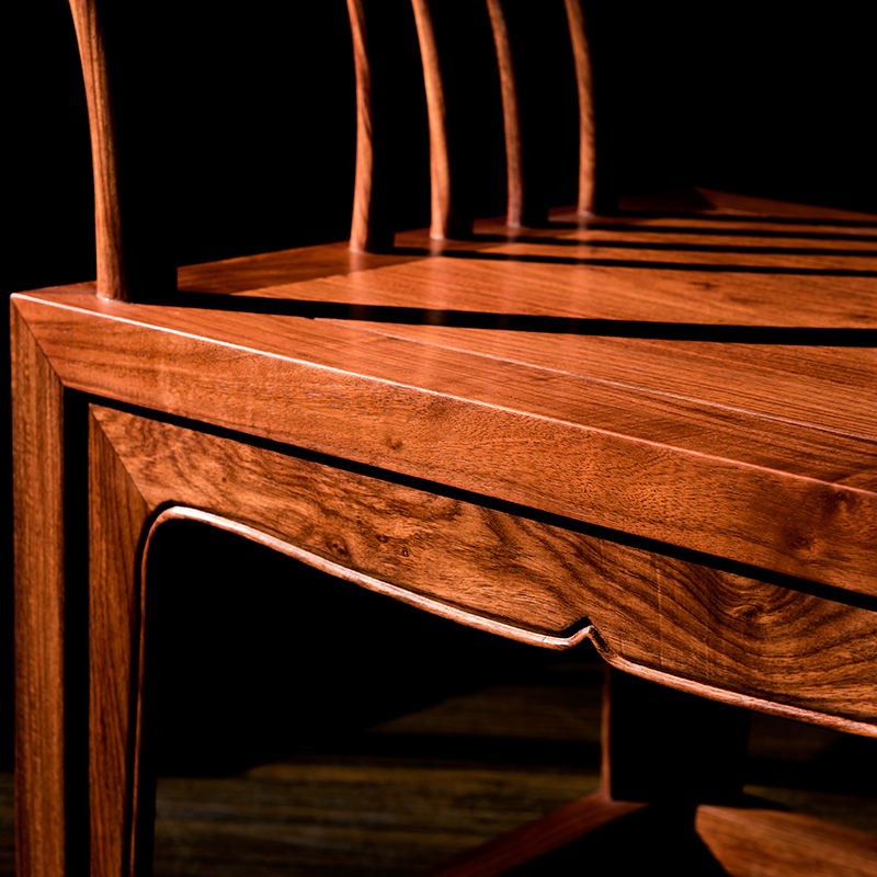 ����������ʽȫʵľ�����η�ԲȦ��������