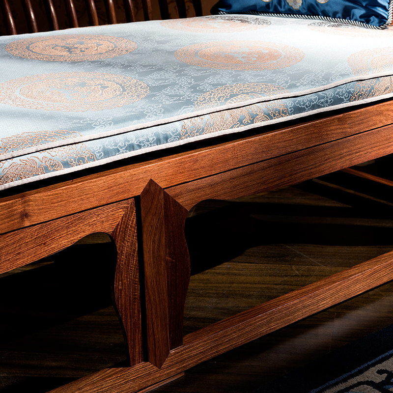 ������ȫʵľ�����η�Բ������