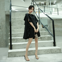 Black dress dress female banquet noble temperament 2020 new black short bat shirt small dress usually wear