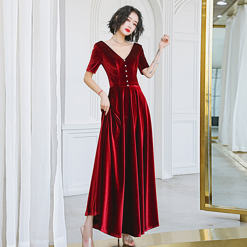 Wine red toasting service bride 2020 new host temperament long velvet dress dress female banquet dress