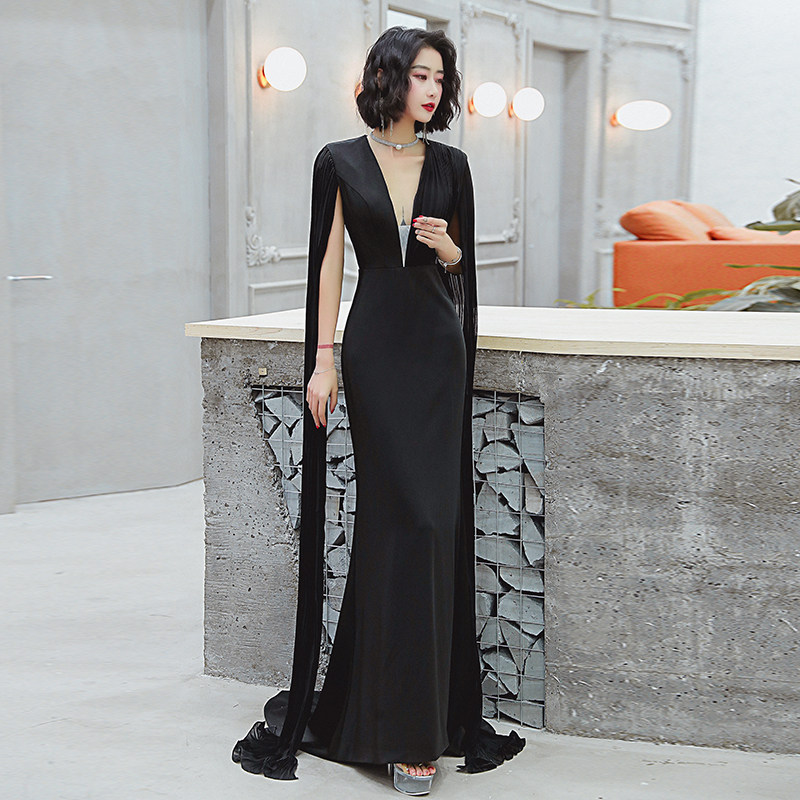 High-end evening dress skirt 2022 new temperament elegant banquet aura queen sexy slim black long version