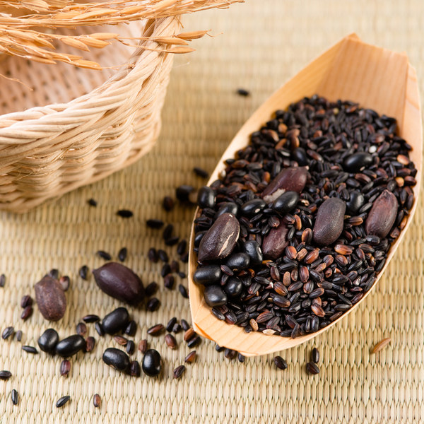 仁果果 黑五谷杂粮组合 1200g 优惠券折后¥19.9包邮(¥39.9-20) 仁果果 黑五谷杂粮组合 1200g 优惠券折后¥19.9包邮(¥39.9-20)