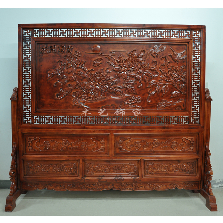 Chinese partition Entrance hall Floor to ceiling screen Chinese background wall Solid wood carving Double-sided carving Flower blossom rich
