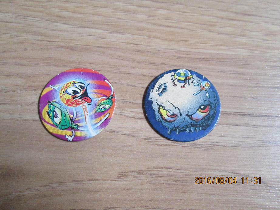 The chic multitian food card is packed up and up.