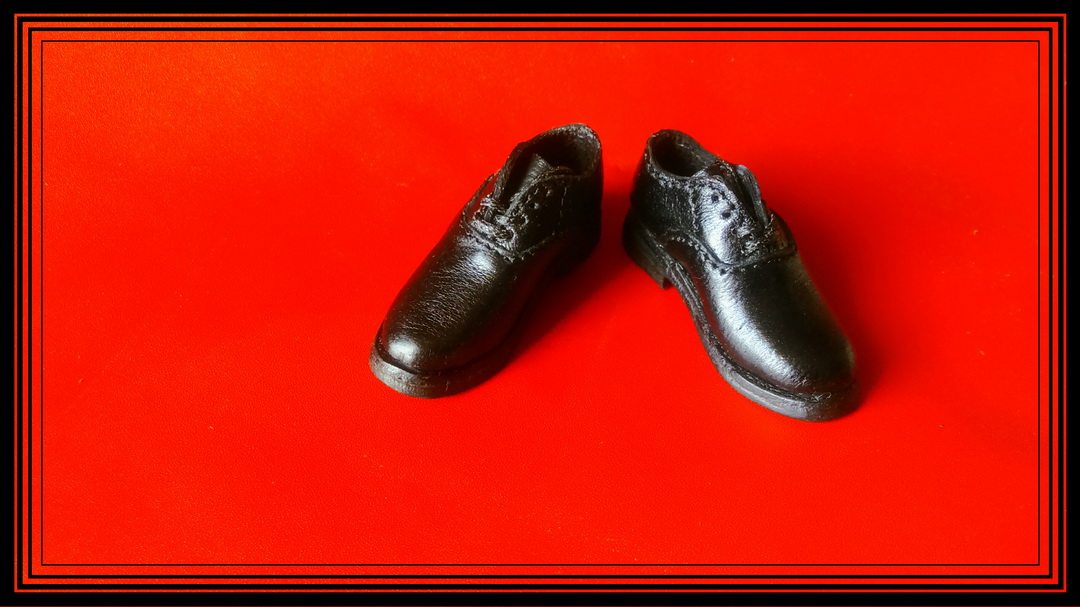 1: 6 of the men's men's leather shoes.