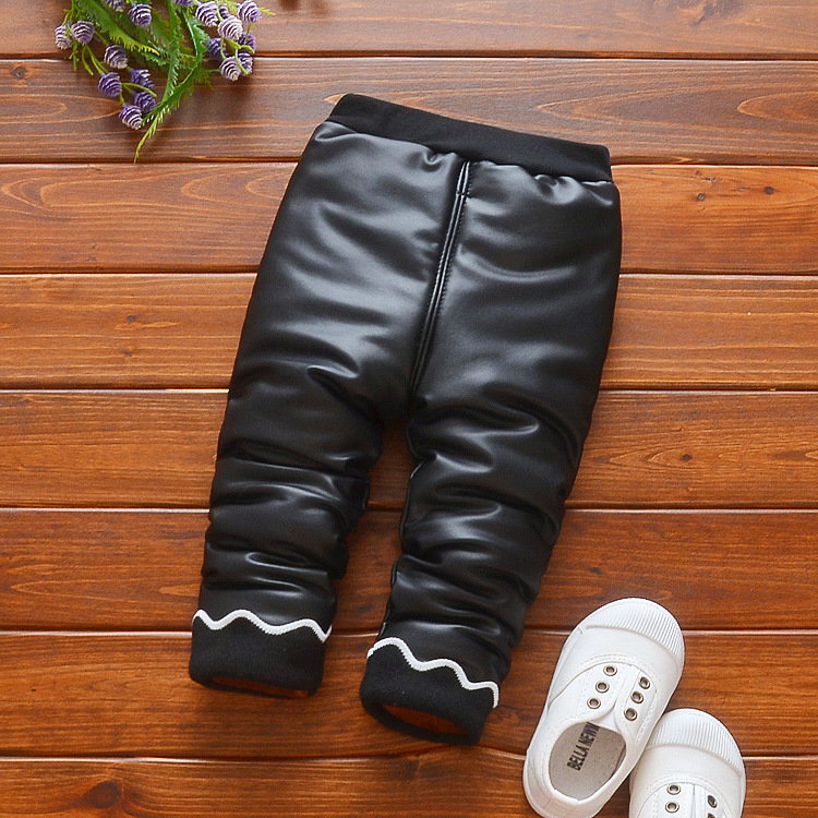 Mùa thu đông trẻ em mặc quần giả da pu quần dài cho bé gái quần legging cộng với quần nhung dày ba lớp quần jean loe bé gái
