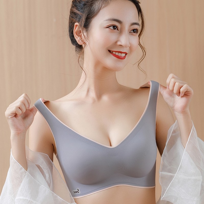 Natural latex underwear women's no steel ring thin section big breasts ice silk seamless beauty back and side breasts sports adjustment underwear