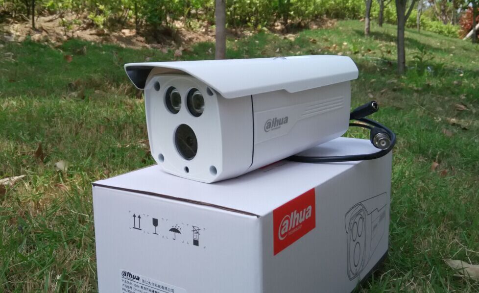 Dahua 1 million pixel 80 meters single lamp infrared waterproof gun camera DH-HAC-HFW1020D