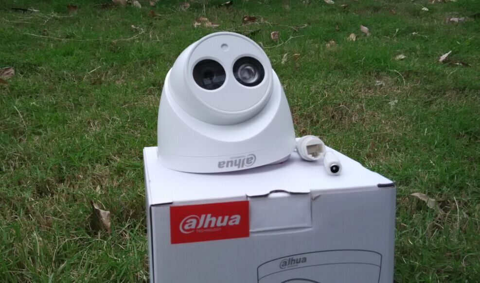 Dahua 1 million 50 meters POE infrared waterproof network dome camera DH-IPC-HDW1020C
