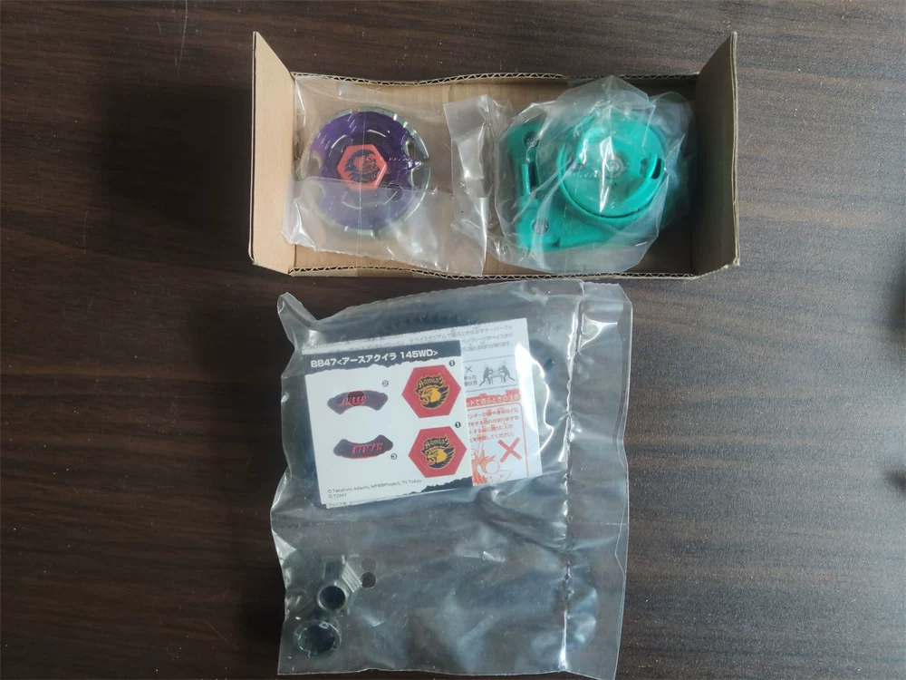 4D оригинальная японская версия вращающейся Takara Tomy Beyblade Metal Fight-bb109