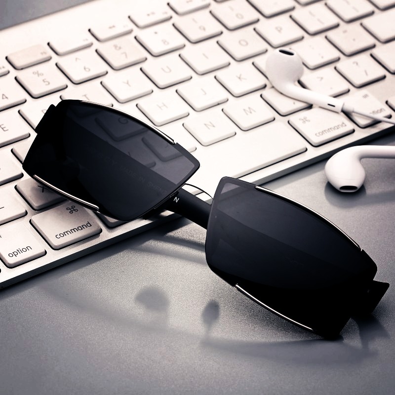 No-frame discoloration polarized sunglasses day and night Dual-purpose sun glasses male driver to drive far-light special night vision glasses