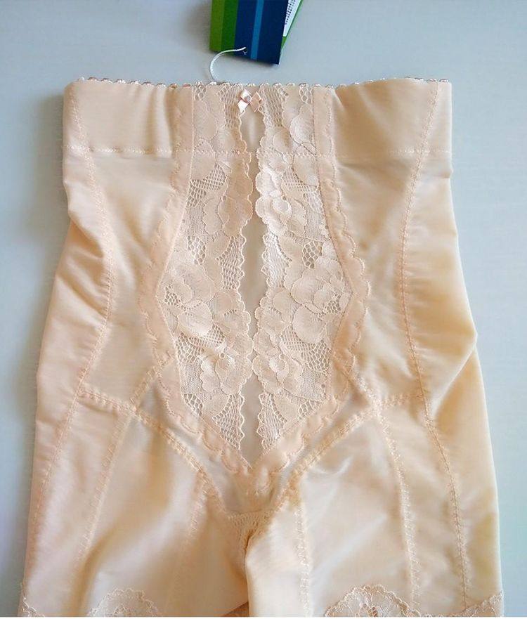 Corset amincissant luxueux - Ref 694208 Image 28