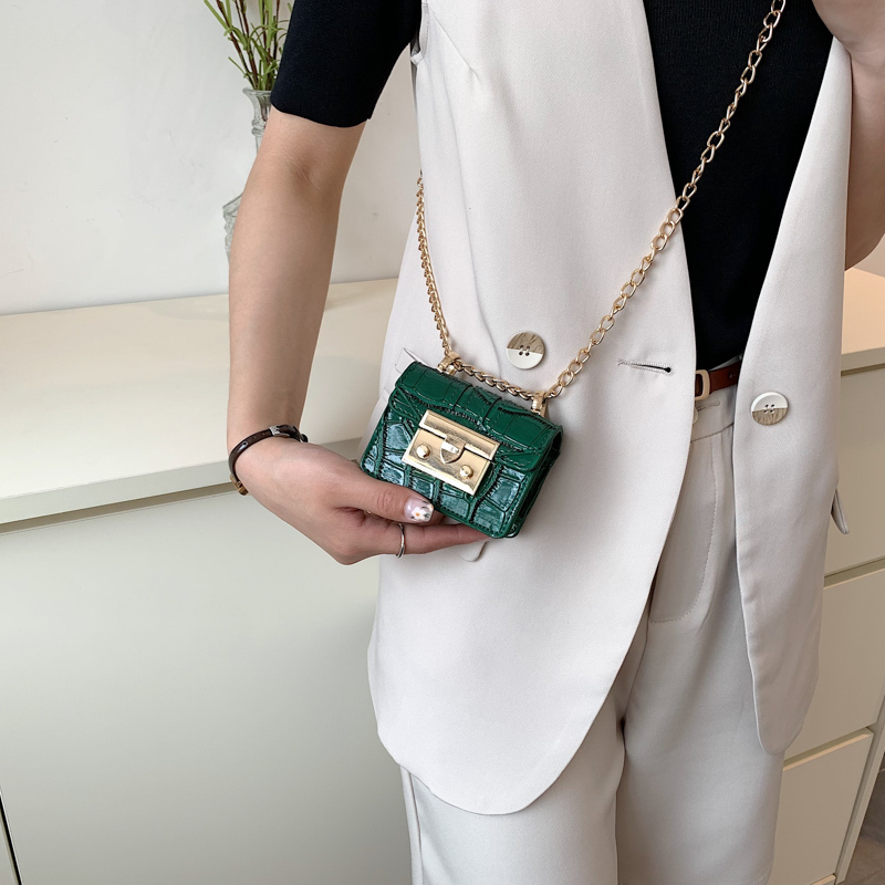 Lipstick Bag Women's Bag 2024 New Trendy Fashion Versatile Mini Chain Crossbody Bag Simple Single Shoulder Small Square Bag