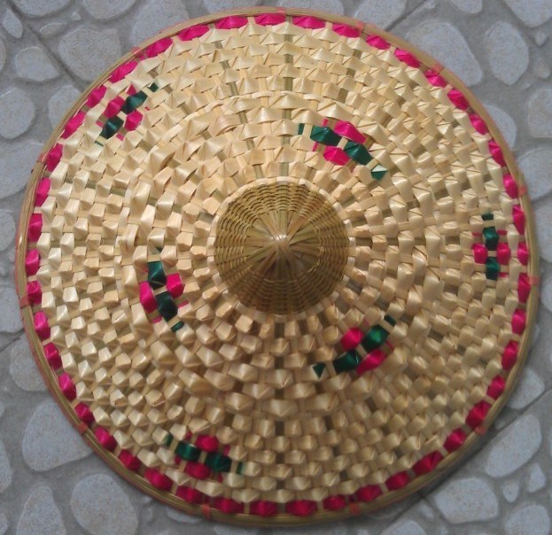 Three-leaf hat stage props adult children pineapple bamboo hat performance props performance shooting dance supplies