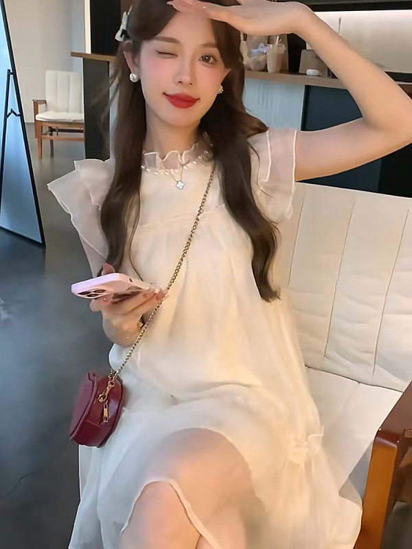 French-Style Light Luxury High-End Pearl Stand-Up Collar Flutter Sleeve Dress for Women, 2026 Summer New Sweet Slimming Dress