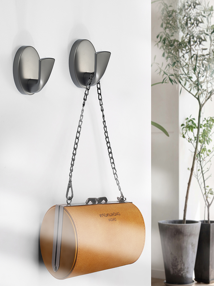 Light luxury hooked black entering the door shoe cabinet hooked clothes hooked in the clothes of modern minimal clothes hook wall hanging