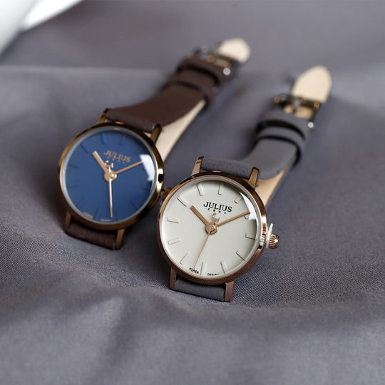 2025新款女士手表高中学生简约气质设计感防水小表盘石英表女表潮