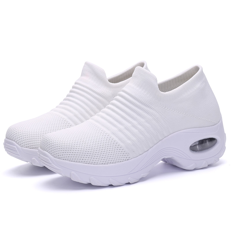1839 White Socks And Shoesautumn Women's Shoes Walking shoes female walking shoes Small size   33   34 code Mom shoes Middle aged and elderly Rocking shoes female