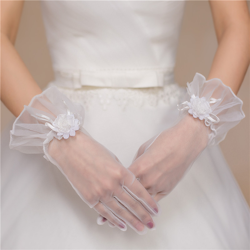2017 new bride wedding gloves short Korean style five-finger lace white wedding dress lace accessories