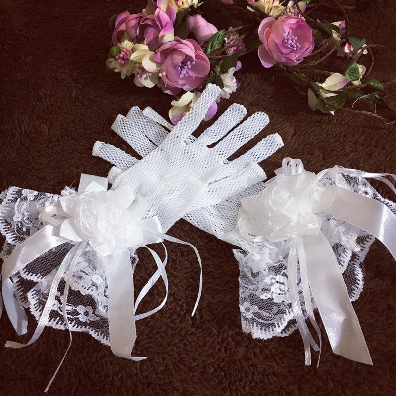 Korean Bridal White Gloves Wedding Wedding Dress Gown Short lace flower with finger wedding bracelet Skirt Brace Accessories