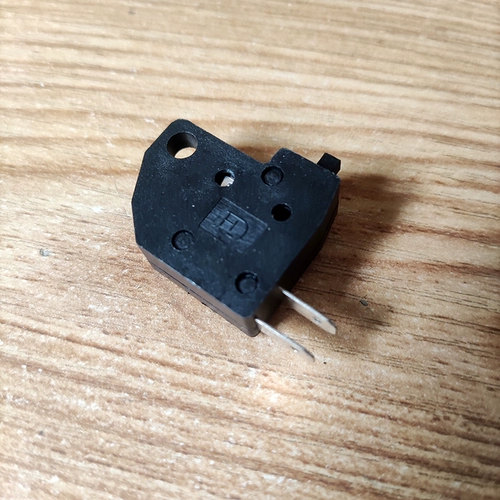 Shengshi ZT310-VRXT12 ZT250-R/S KD150 мотоциклетный правый тормозной переключатель переднего дискового тормоза, аксессуары