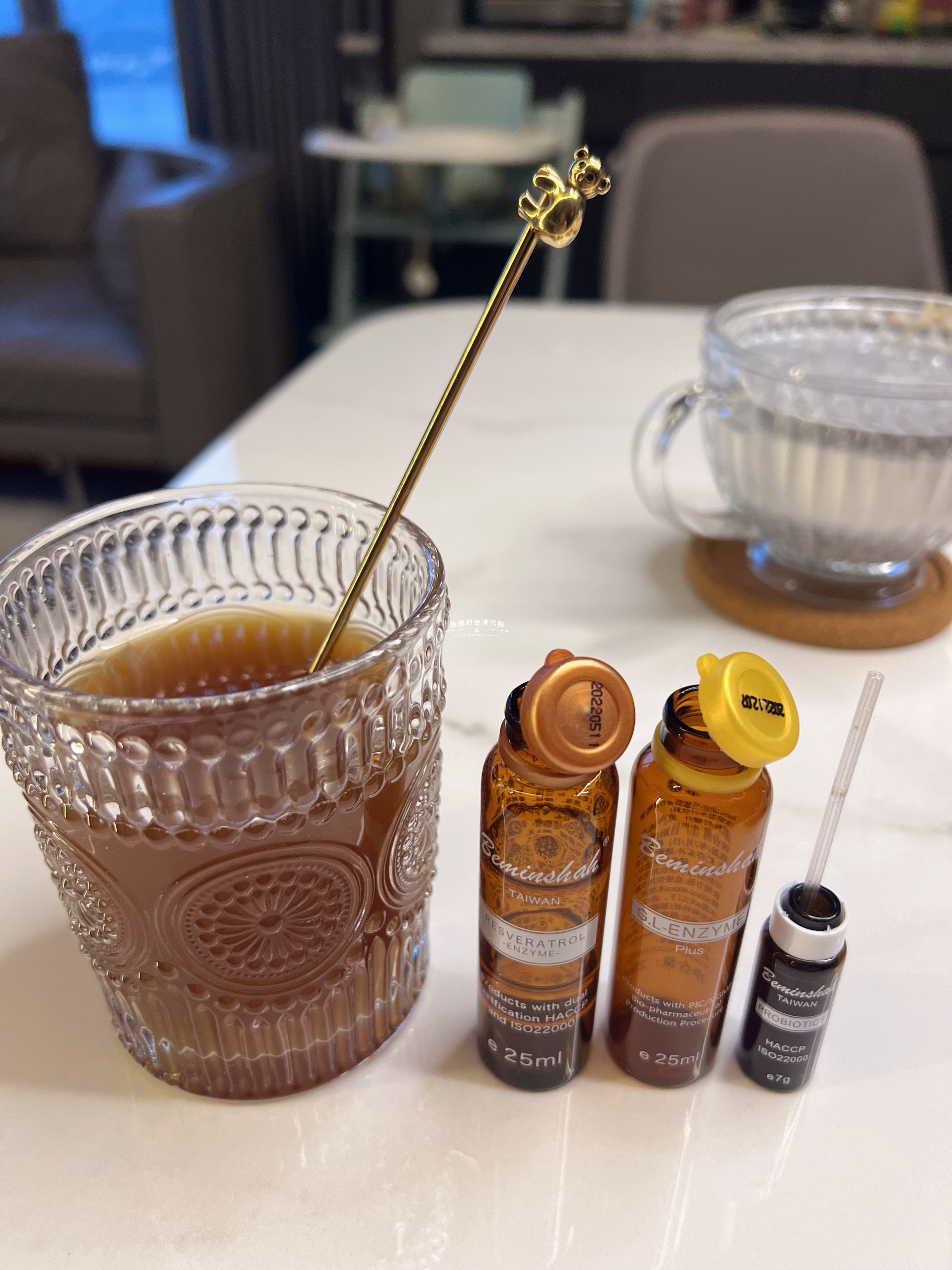 七仙莓原液精华让我皮肤状态稳比例如老狗