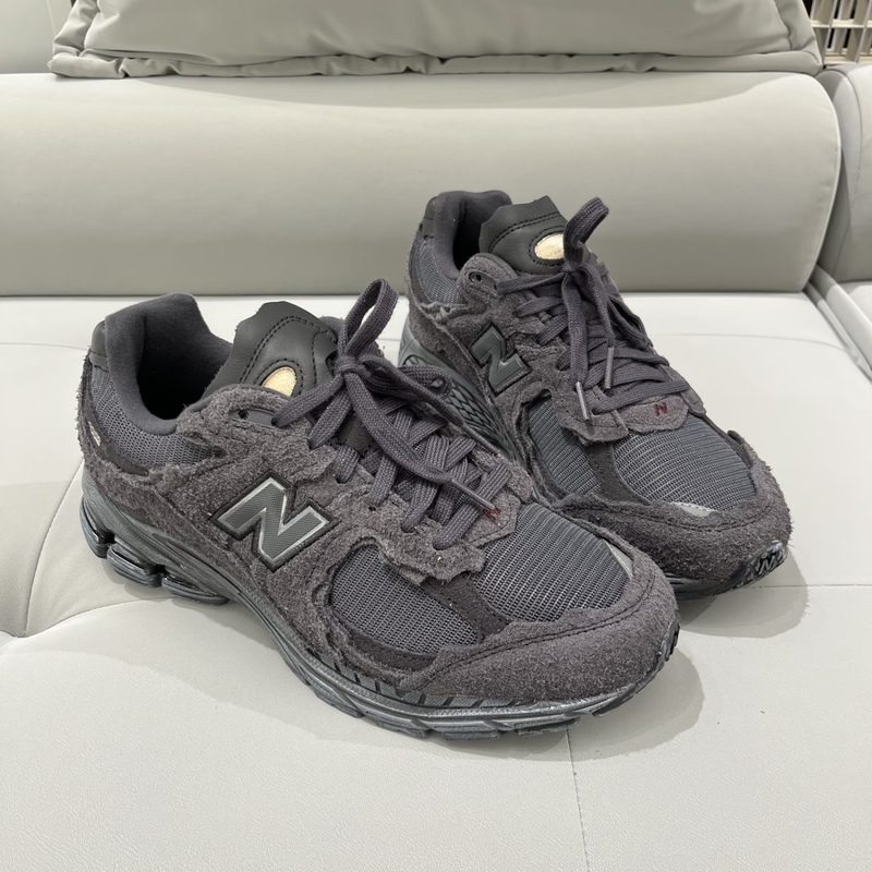 New Balance Nb2002R Series Phantom Black Warrior Retro Sports Running Shoes for Men and Women Are Non-Returnable