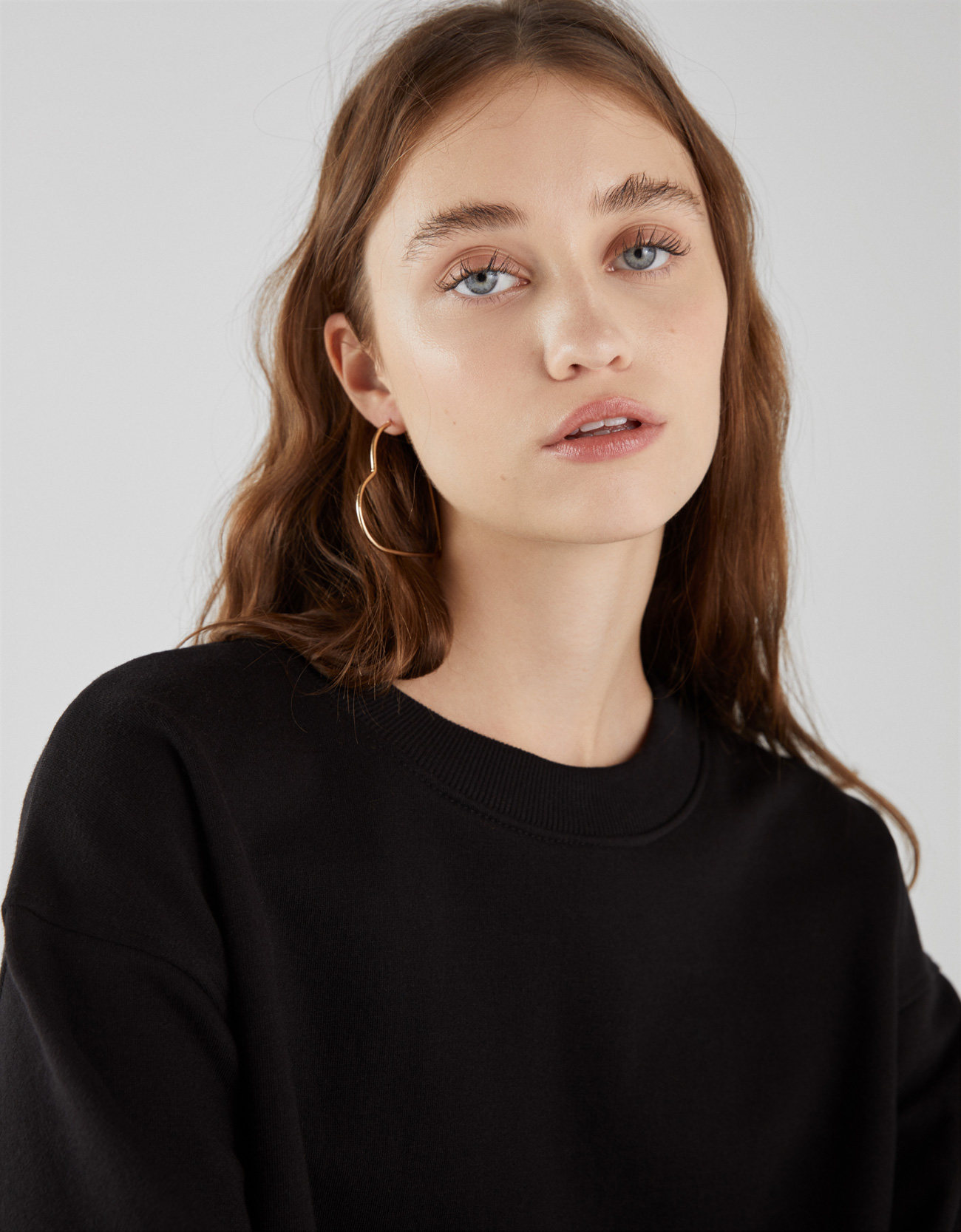 Sweatshirt femme BERSHKA - Ref 3214810 Image 41