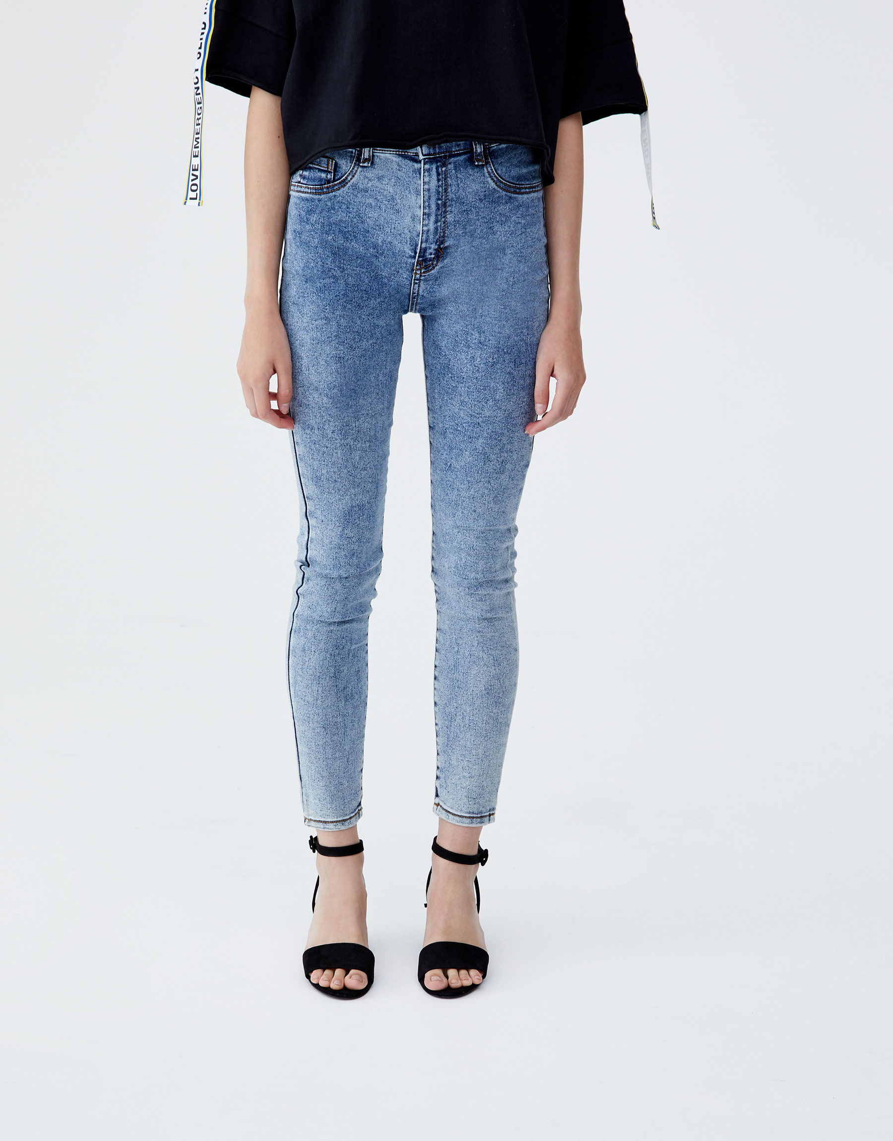 PullAndBear mùa thu 2018 mới giặt họa tiết skinny jeans eo cao nữ 09685309 quần short rách