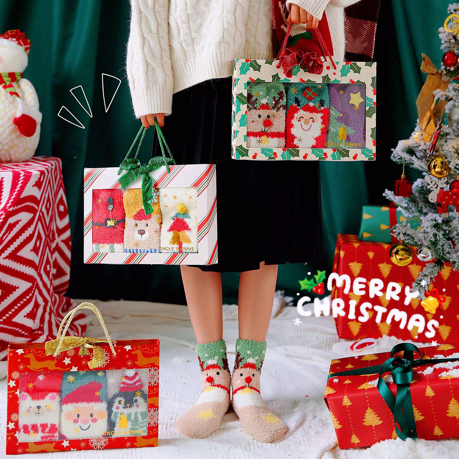 Three pairs of coral fleece Christmas socks cartoon Santa elk snowman thickened warm women's sleep home socks