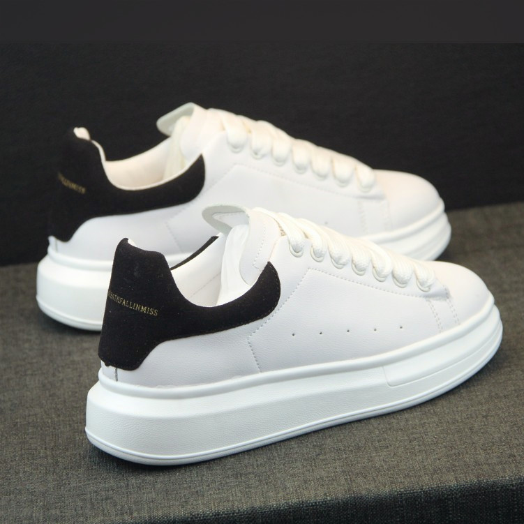 Small white shoes men's new men's shoes 2019 summer canvas Korean version trend breathable couple casual board shoes men's trendy shoes