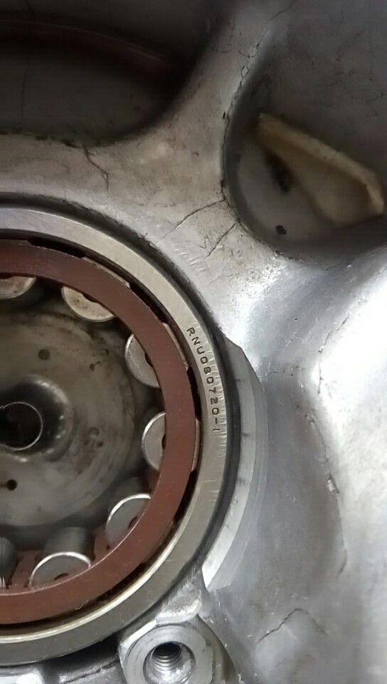 Differential gearbox gearbox bearing RNU080720-1 bearing 40*68*20