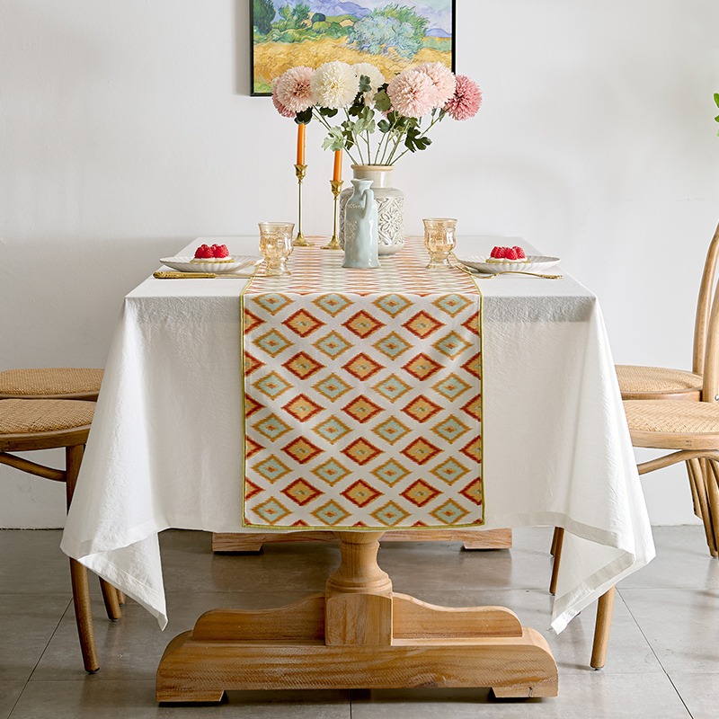 Table flag light and luxurious Nordic table cloth art strip cover towels American cotton linen tea table side cabinet TV cabinet Gheb bed flag