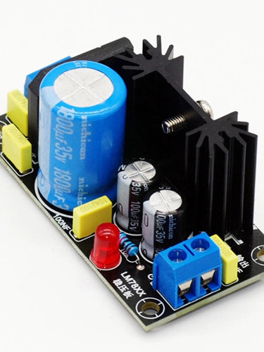 LM317 DC может регулировать напряжение напряжения напряжения