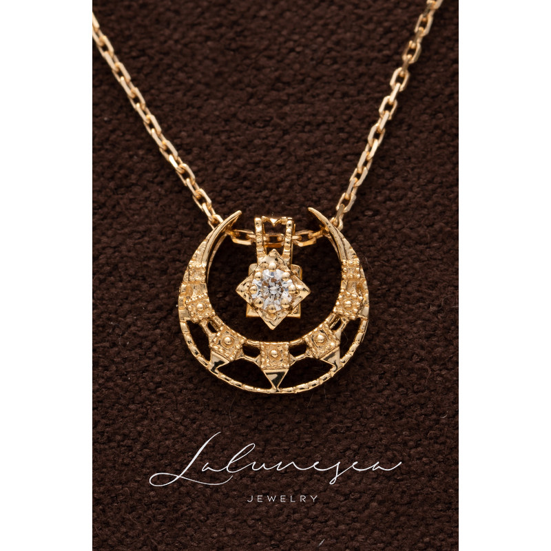 Moon is Hayyer's Christmas Special Collections Law New Moon 18K Gold Diamond Star Moon Necklace Lucky Eight Mans Stars Pendant