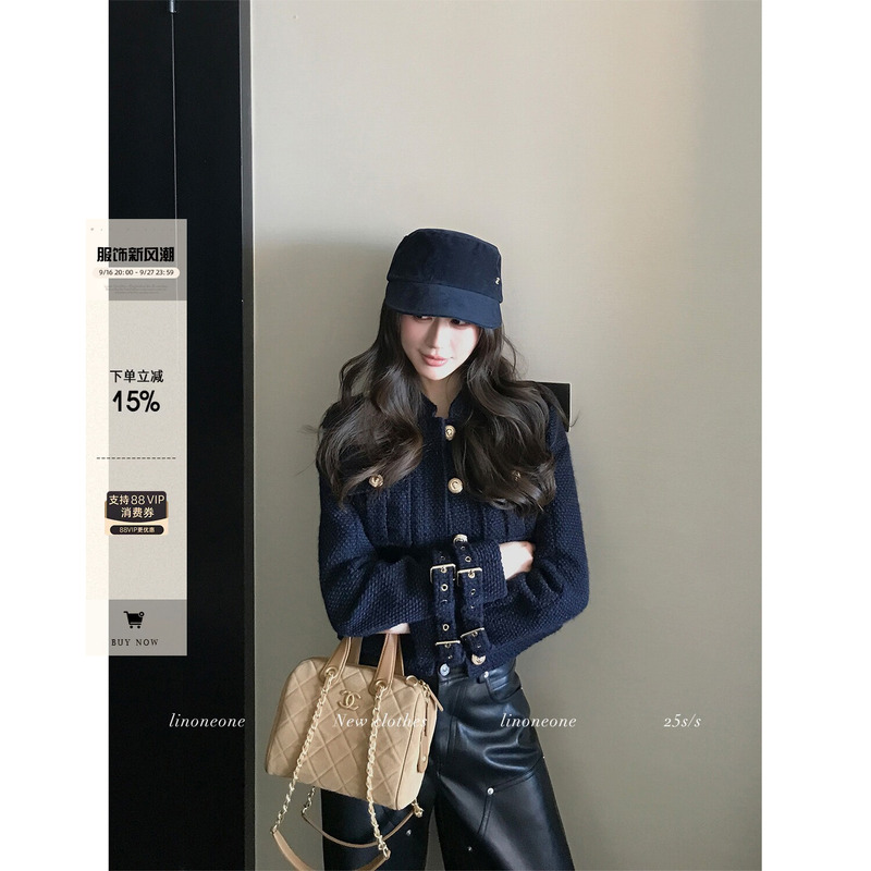 Linoneone Platinum Balmain Design-Inspired Rich Girl Vintage Gold Button Sleeve Tab Chanel-Style Short Jacket Linoneone Platinum Balmain Design-Inspired Rich Girl Vintage Gold Button Sleeve Tab Chanel-Style Short Jacket