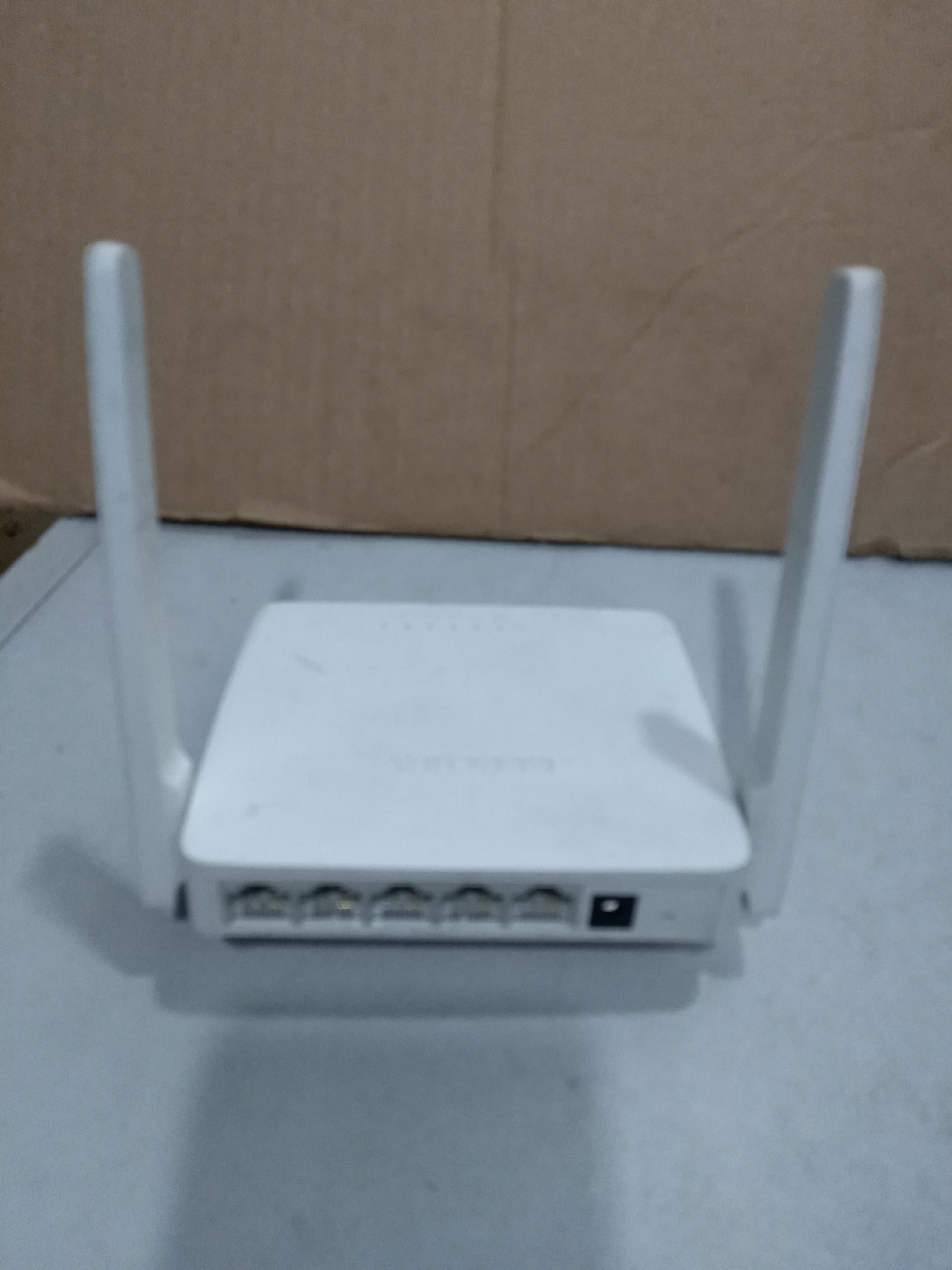 Package MERCURY Mercury MW305R 300M Dual Antenna Chinese Wireless Router 5V
