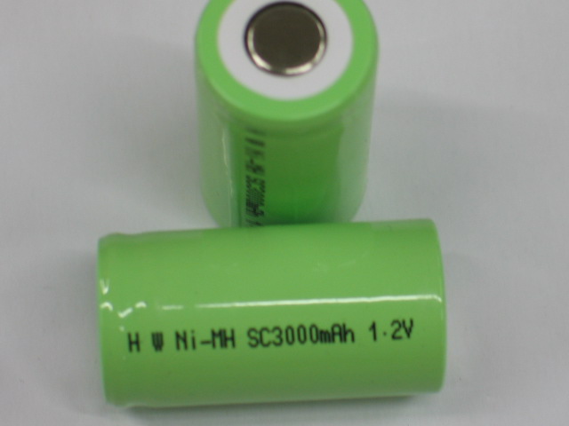 2v зеленые. Аккумулятор 1. Батарейка (элемент питания) minamoto er14250 3,6 в, 1/2aa, 1200 мач, литиевая. 1. 2v aa 600mah robiton.