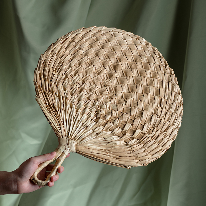Ancient Wind Great Busfan Old Female Summer Group Fan Summer Weave Portable Hand Round Summer Children National Wind Carry-on