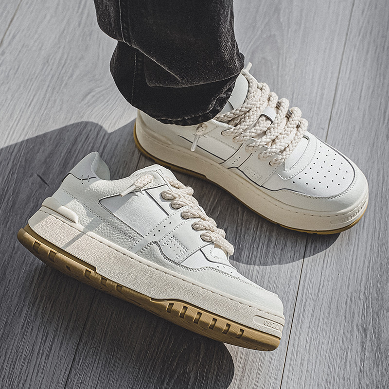 Men's Shoes 2025 New Winter Trendy Thick-Soled Height-Increasing Sports Sneakers Student Korean Style Versatile Casual White Trendy Shoes