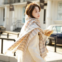Chenghu snail 2020 new imitation cashmere scarf female check Korean version of tassel winter warm wild shawl
