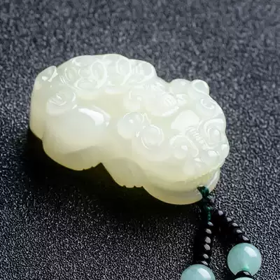 Natural Xinjiang Hetian jade Jade lucky transport brave pendant male Ms. couple matching jade necklace Jade