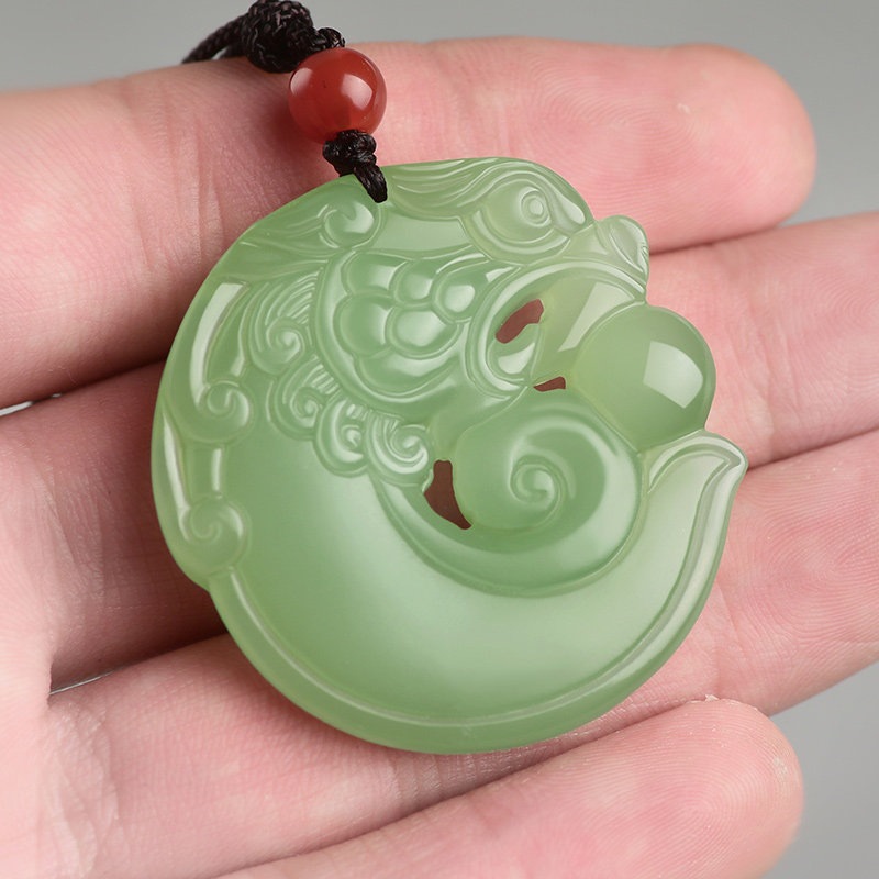 青海玉仿古龙挂件：纯手工匠心，个性百搭神器！🔮-颈饰-淘宝百科网