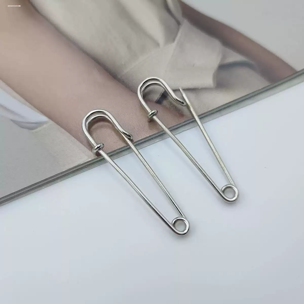 裤子收腰改小毛衣大别针固定扣衣服小胸针西装装饰衣物