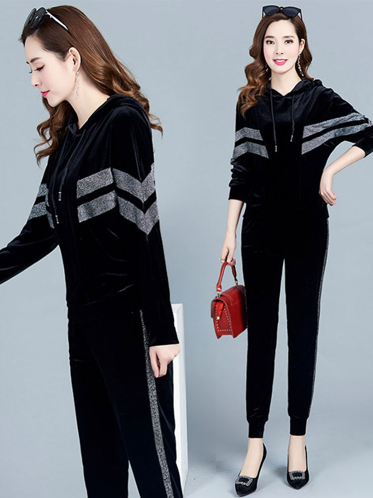 Gold velvet casual sports suit women's spring 2021 new fashion Western school sweater loose large size two-piece set