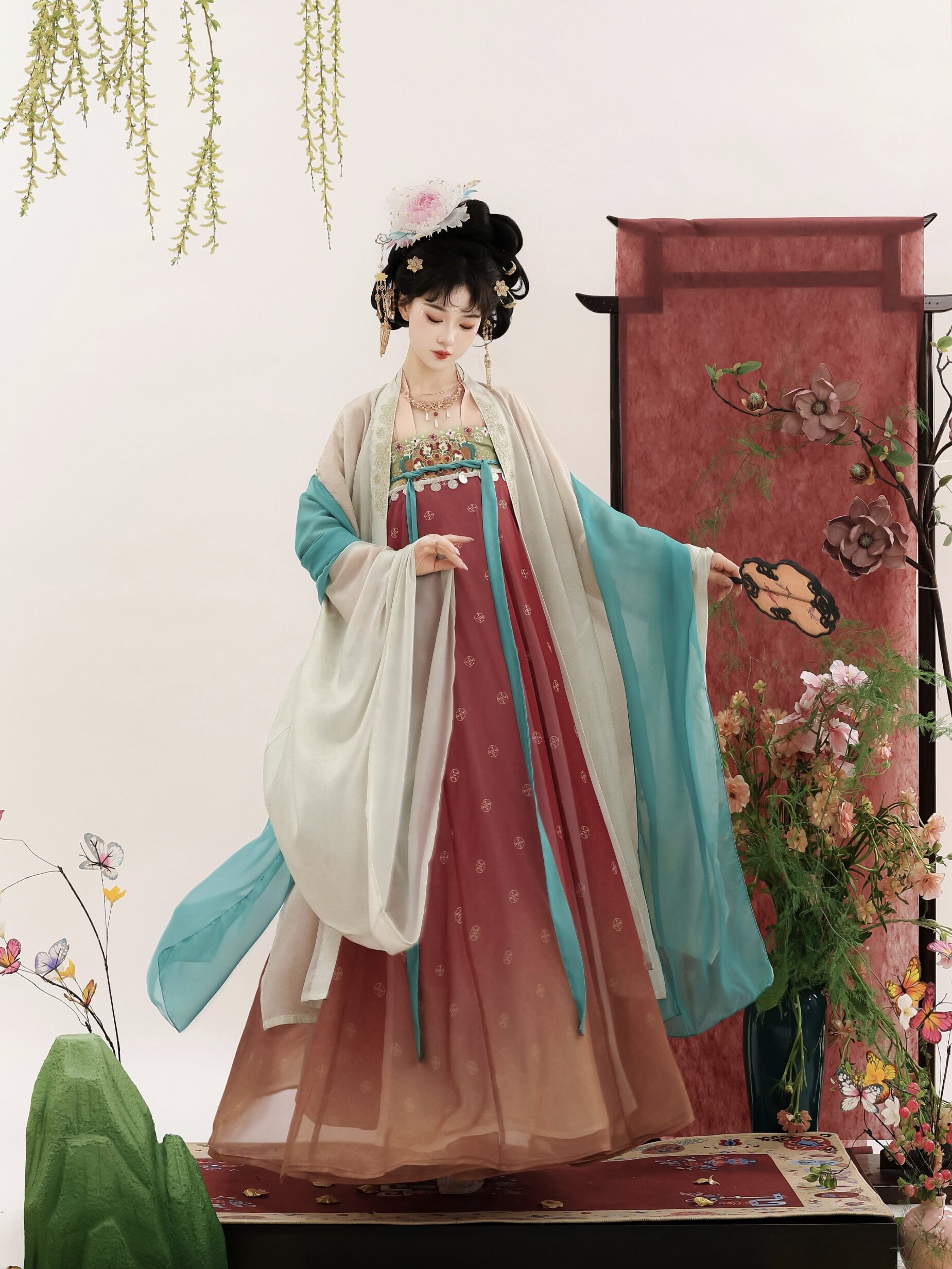 Китайцы одежда наборы 风来榕下原创繁花夜宴唐制汉服女复原齐胸破裙对襟上衣大袖衫刺绣