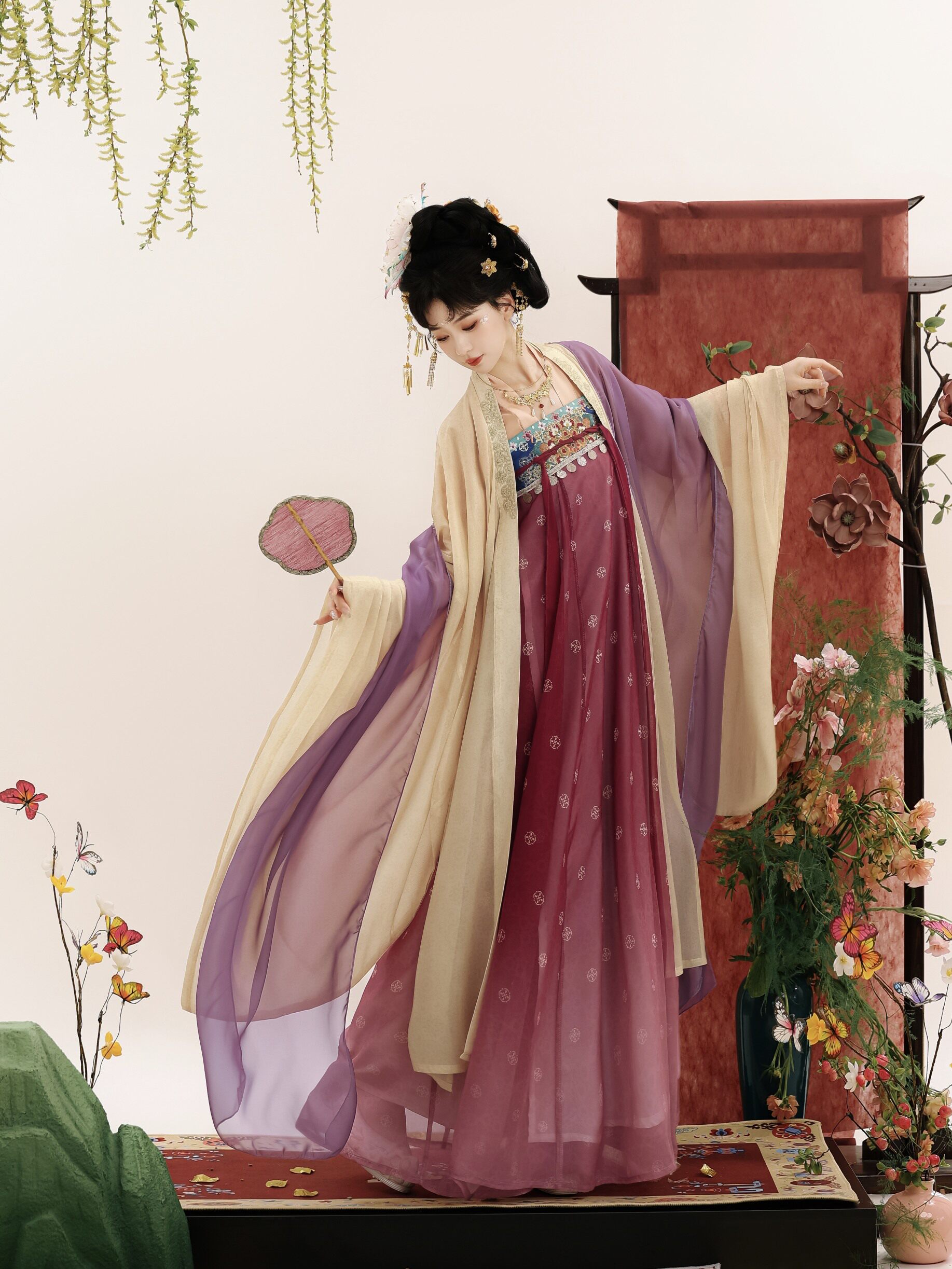 Китайцы одежда наборы 风来榕下原创繁花夜宴唐制汉服女复原齐胸破裙对襟上衣大袖衫刺绣