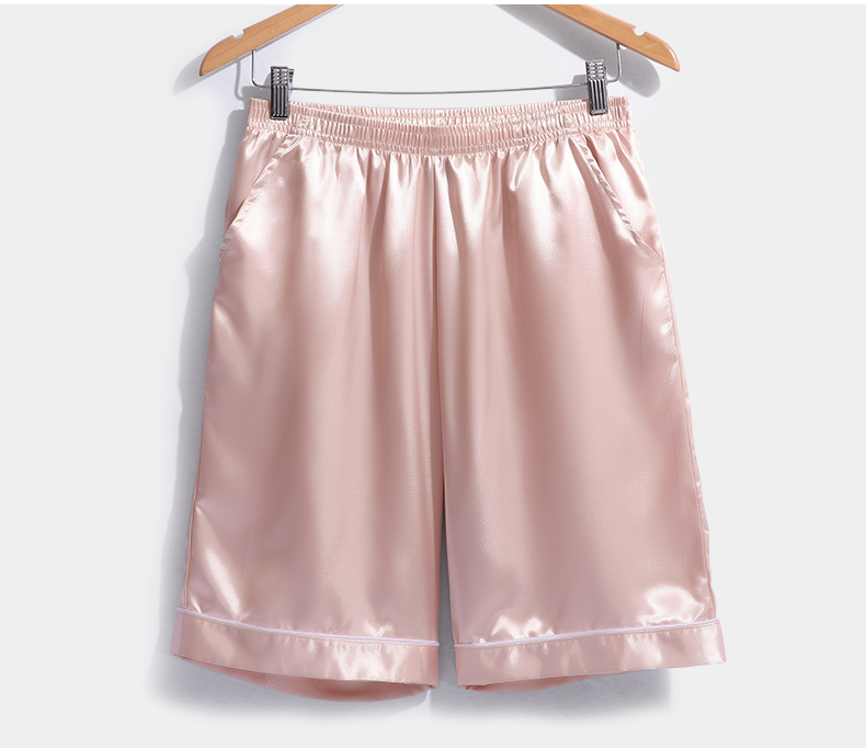 Quần pyjama nam Quần short nhà mùa hè Ice Silk Silk Silk Five-point Home Quần Loose Kích thước lớn Quần lụa lớn quần thể thao nam