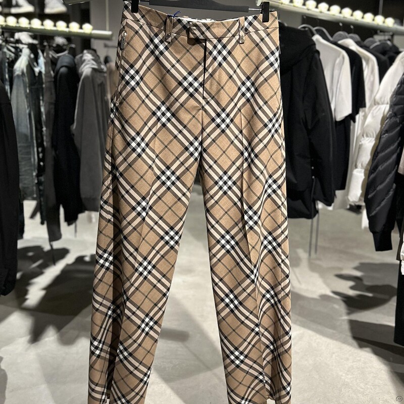 Burberry New Model Burberry Knight Horse Twill Plaid Color-Block Pants for Men and Women Burberry New Model Burberry Knight Horse Twill Plaid Color-Block Pants for Men and Women